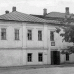 Сохранившееся старое здание школы